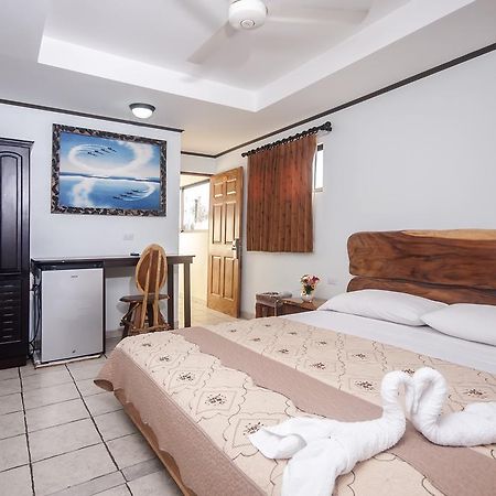 Cadillac Rock Beach Hotel Jacó Стая снимка