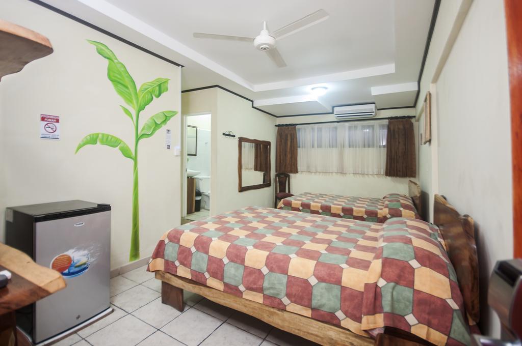 Cadillac Rock Beach Hotel Jacó Стая снимка